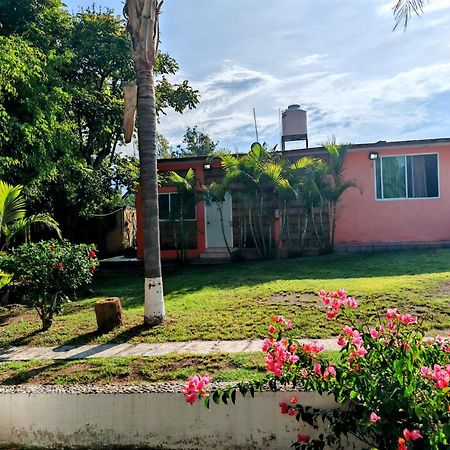 Hotel Quinta Ventura, Ixtapan De La Sal Bagian luar foto