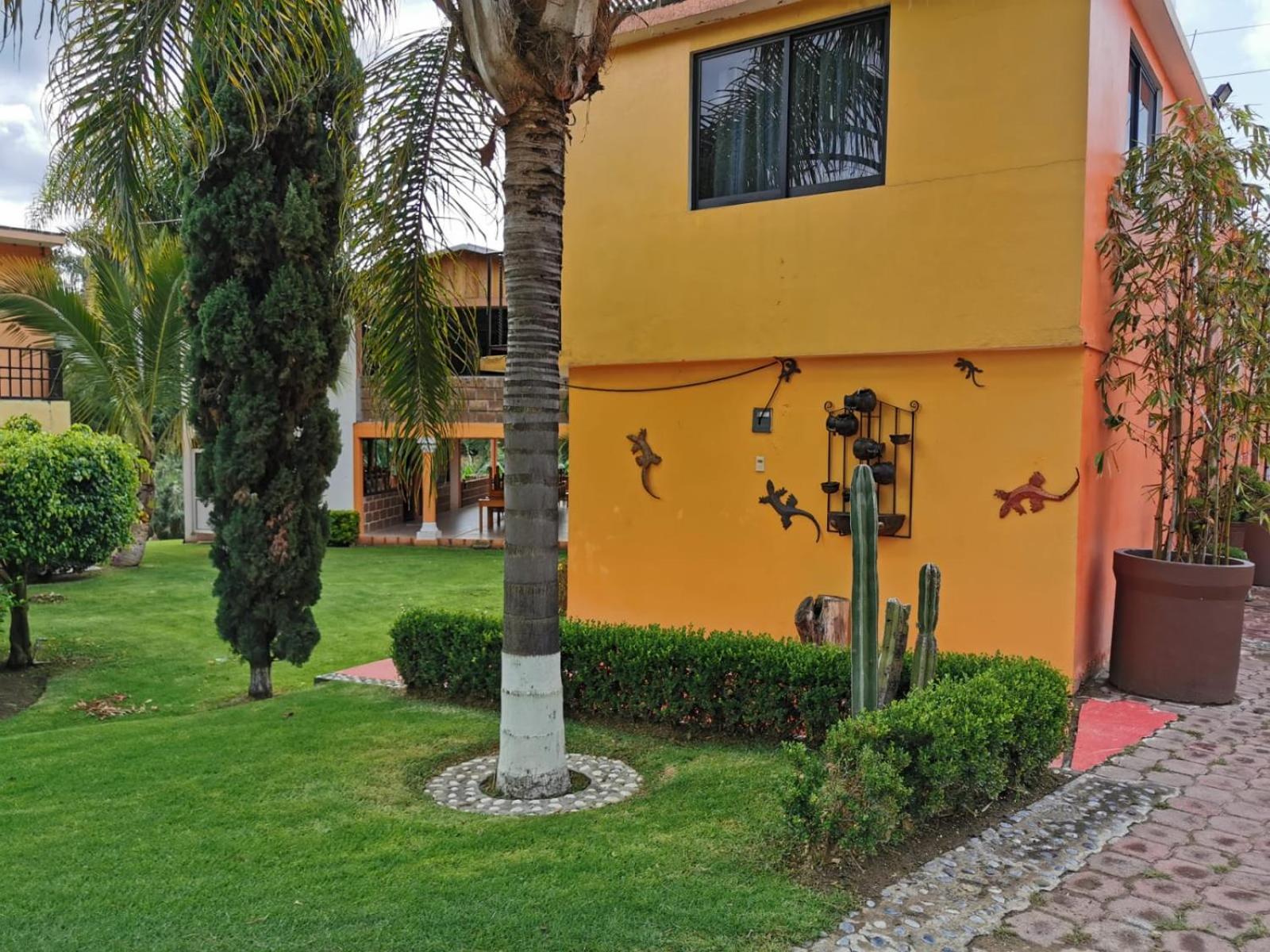 Hotel Quinta Ventura, Ixtapan De La Sal Bagian luar foto
